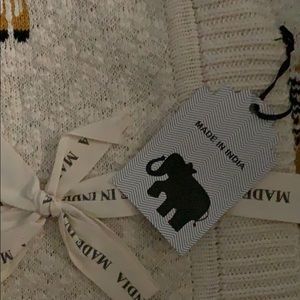 Gender neutral baby blanket.